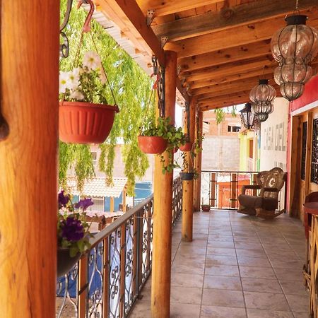 קריל Hotel La Estacion מראה חיצוני תמונה